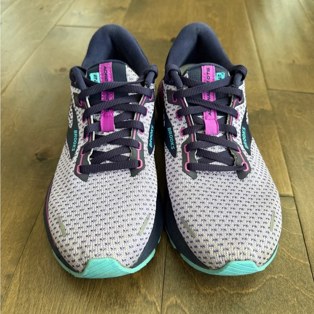 Brooks Adrenaline GTS 22 Women’s Running Shoes Size 9 Lilac/Eclipse/Purple - Picture 2 of 9